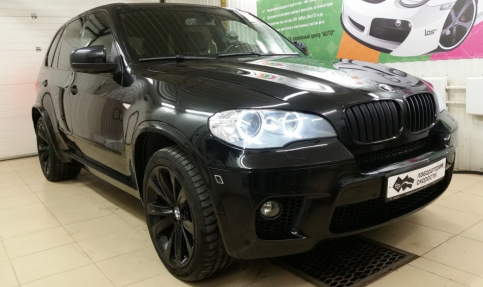 Чип тюнинг и отключение катализаторов на BMW X5 E70 4.4 407hp 2011 года выпуска